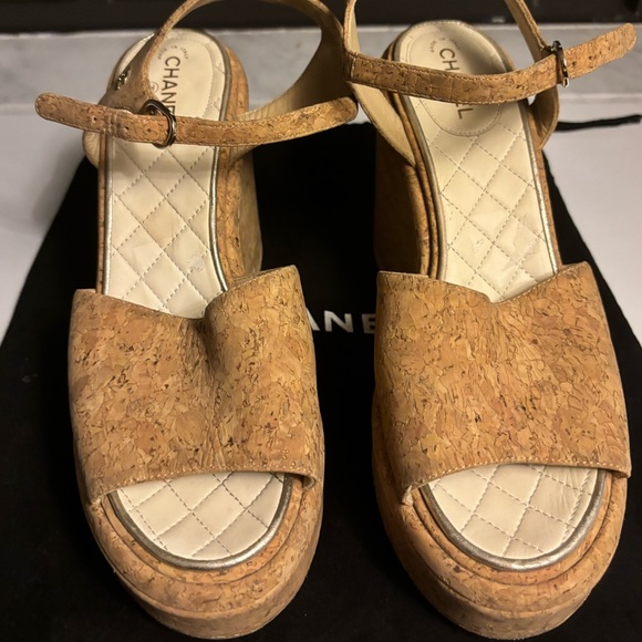CHANEL Cork Wedge Sandals - Picture 3 of 9